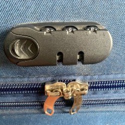 Большой чемодан с кодовым замком - фото 3