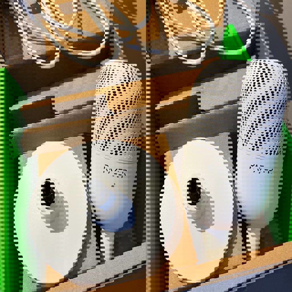 Микрофон Razer Seiren V3 Mini