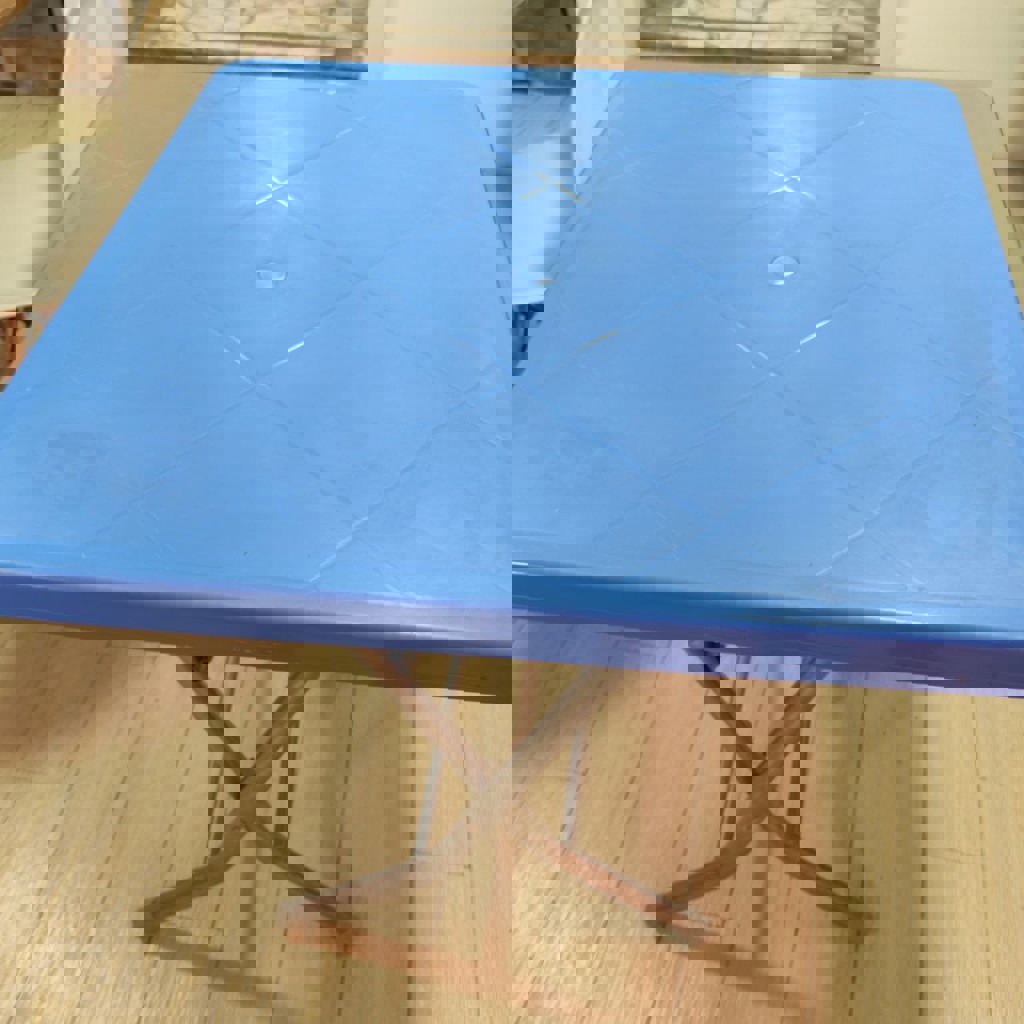 Пластиковые подносы