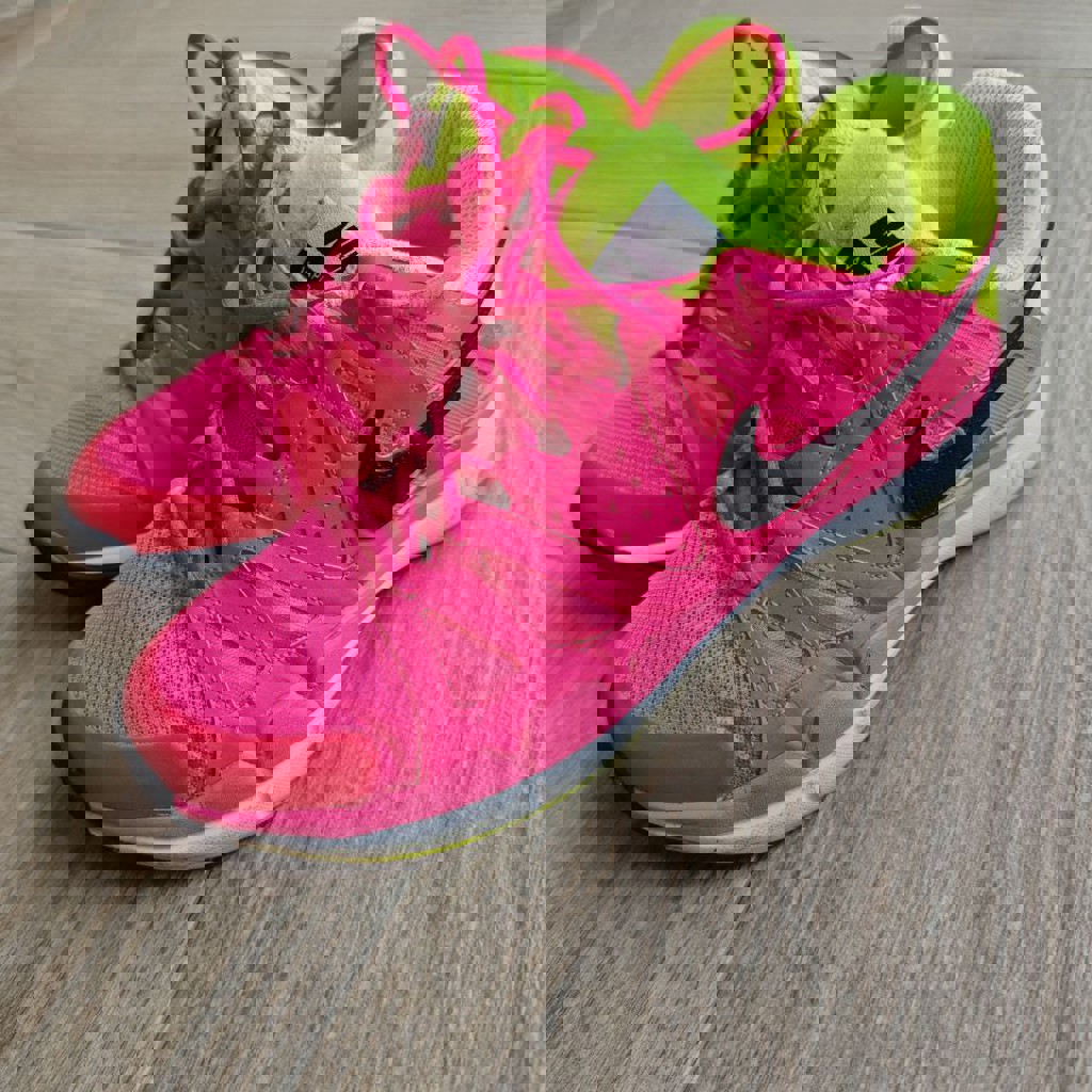 Кроссовки Nike