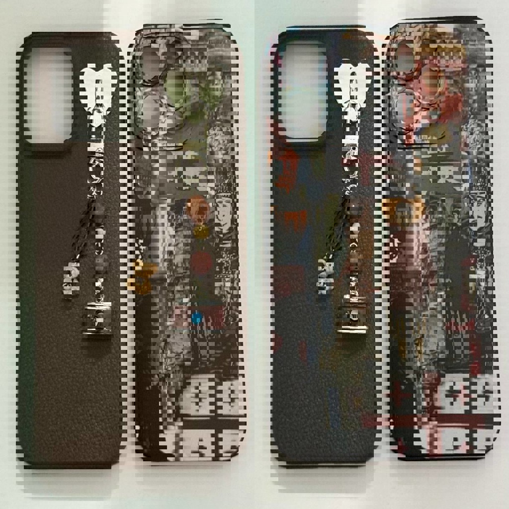 Чехлы на iPhone 16 pro max