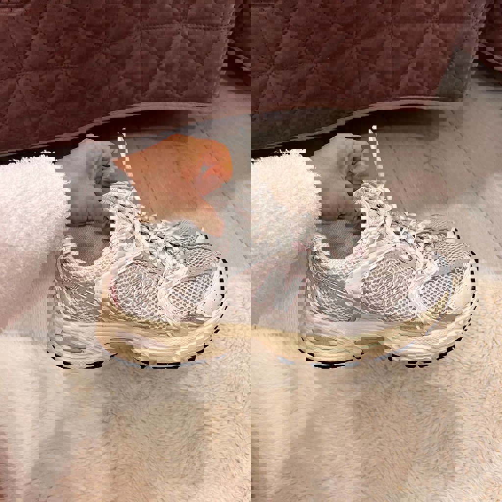 Женские кроссовки New Balance 530