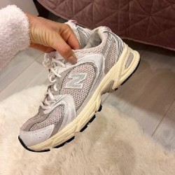 Женские кроссовки New Balance 530 - фото 2