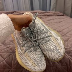 Кроссовки Yezzy - фото 3