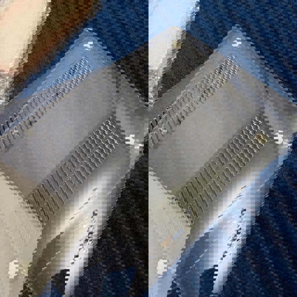 Чехол на макбук 13