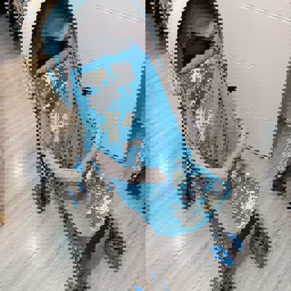 Коляска прогулочная