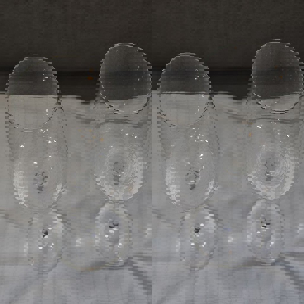 Большие бокалы для вина