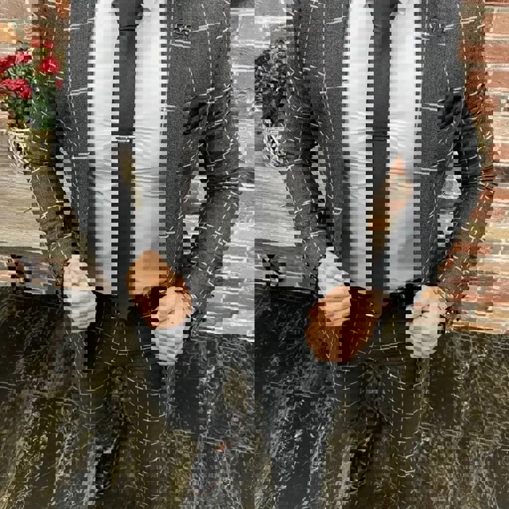 Мужской костюм двойка