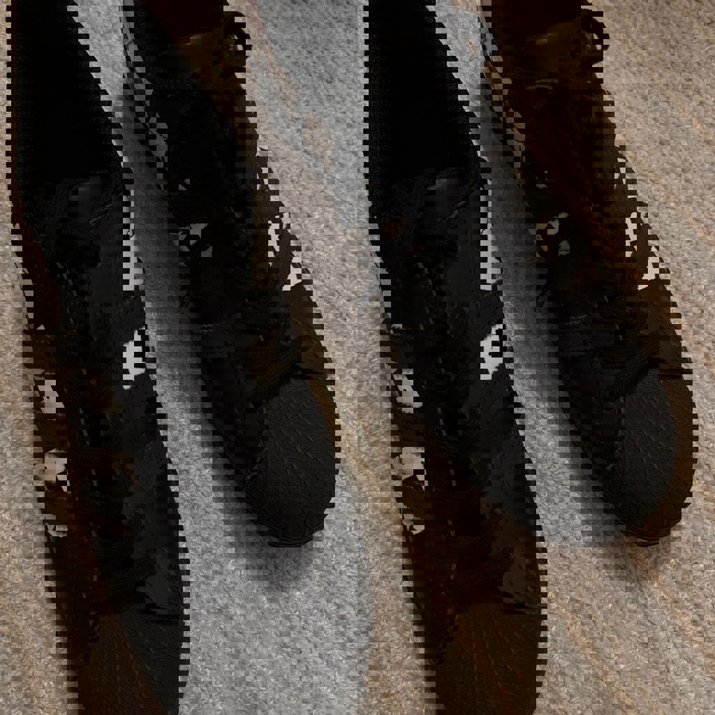 Кроссовки Adidas