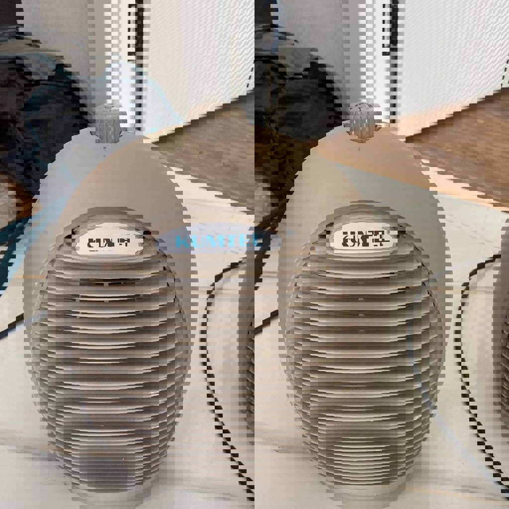 Компактный обогреватель Kumtel