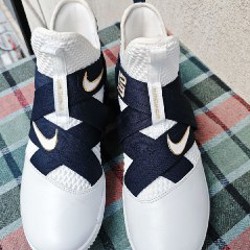 Кроссовки Nike LeBron Soldier XII SFG - фото 4