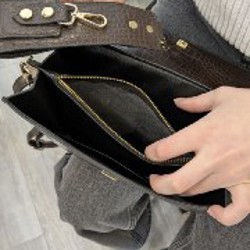 Сумка с крокодиловым тиснением - фото 3