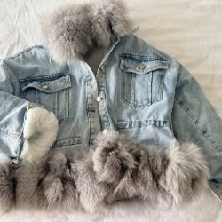 Джинсовая куртка с мехом - фото 2