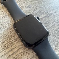 Apple Watch SE2 2022 - фото 2
