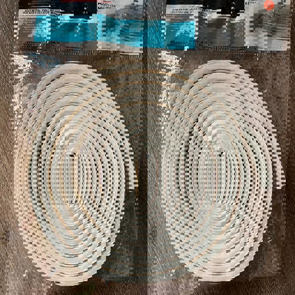 Уплотнитель для окон и дверей