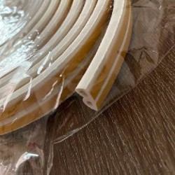 Уплотнитель для окон и дверей - фото 3