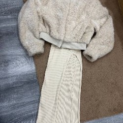 Шубка курточка пальто - фото 5