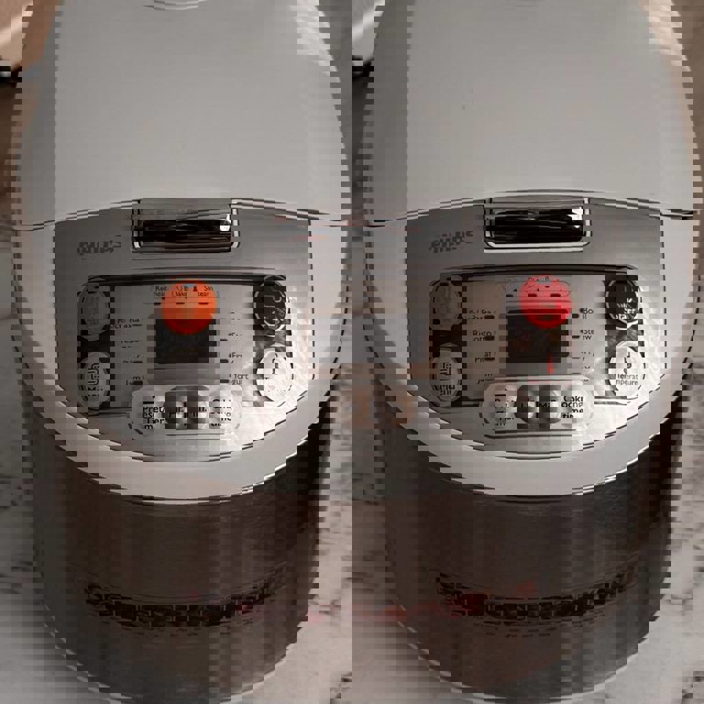 Мультиварка Philips HD3037