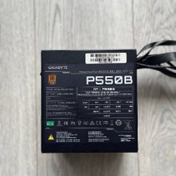 Блок питания GIGABYTE GP-P550B - фото 2