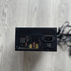 Блок питания GIGABYTE GP-P550B - фото 4