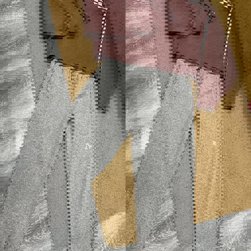 Спортивный костюм adidas