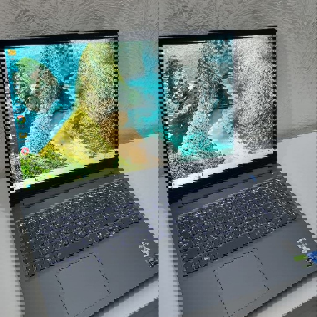 Ноутбук Lenovo LOK15EAX