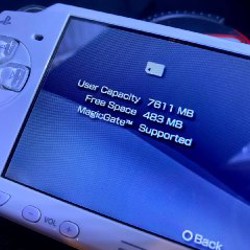 Sony PSP Slim & Lite - фото 3