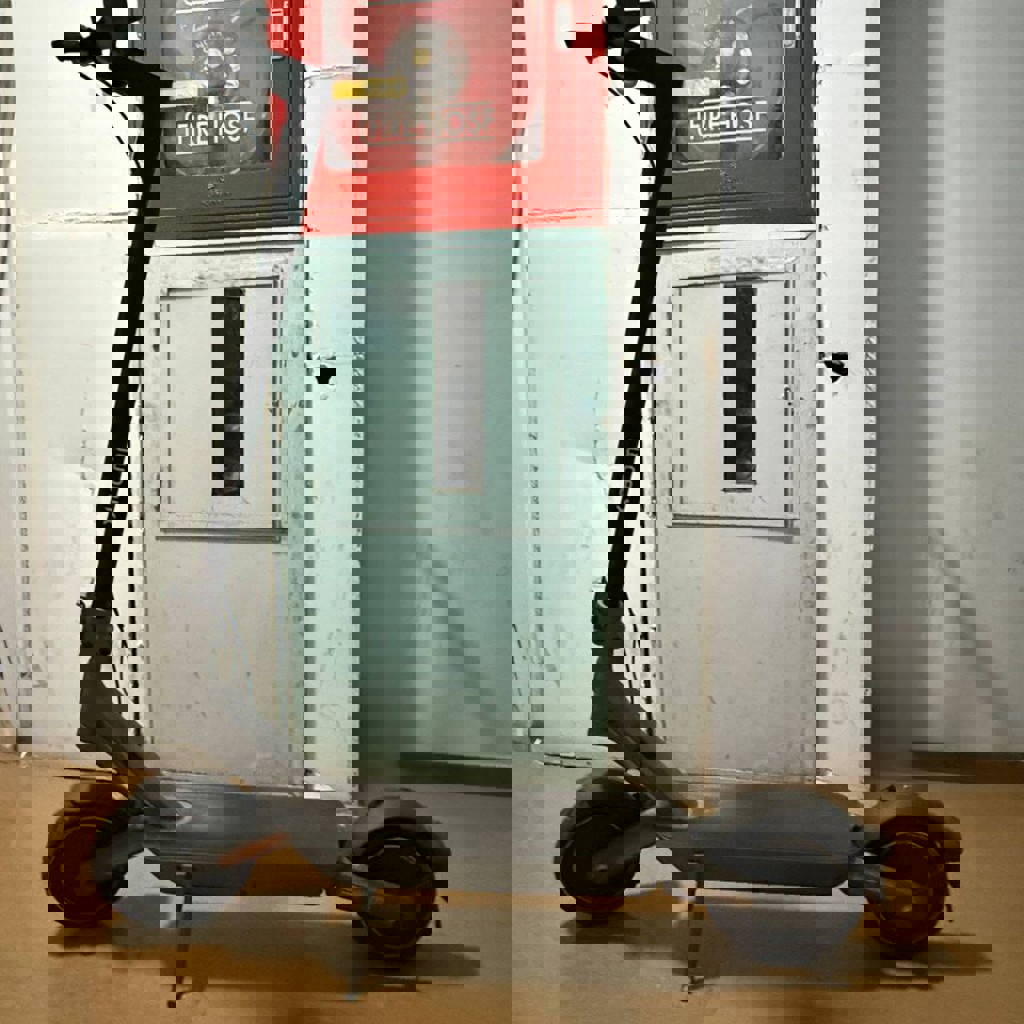 Самокат Xiaomi Electric Scooter 4 Ultra