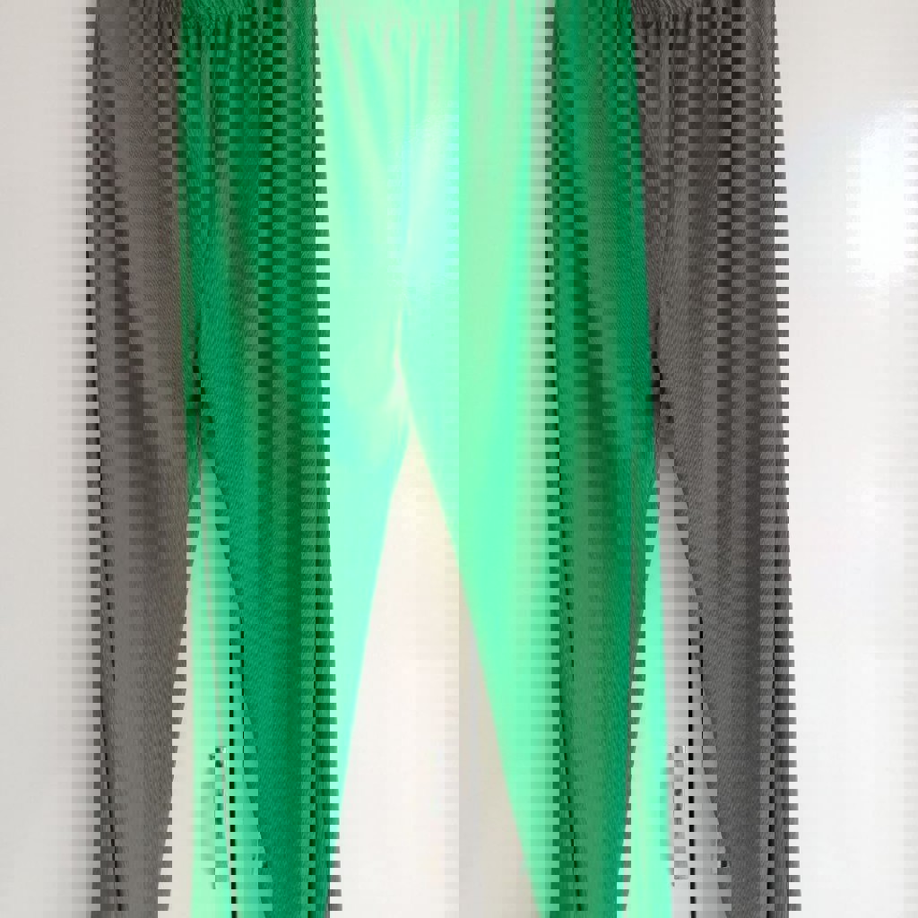 Брюки зелёные