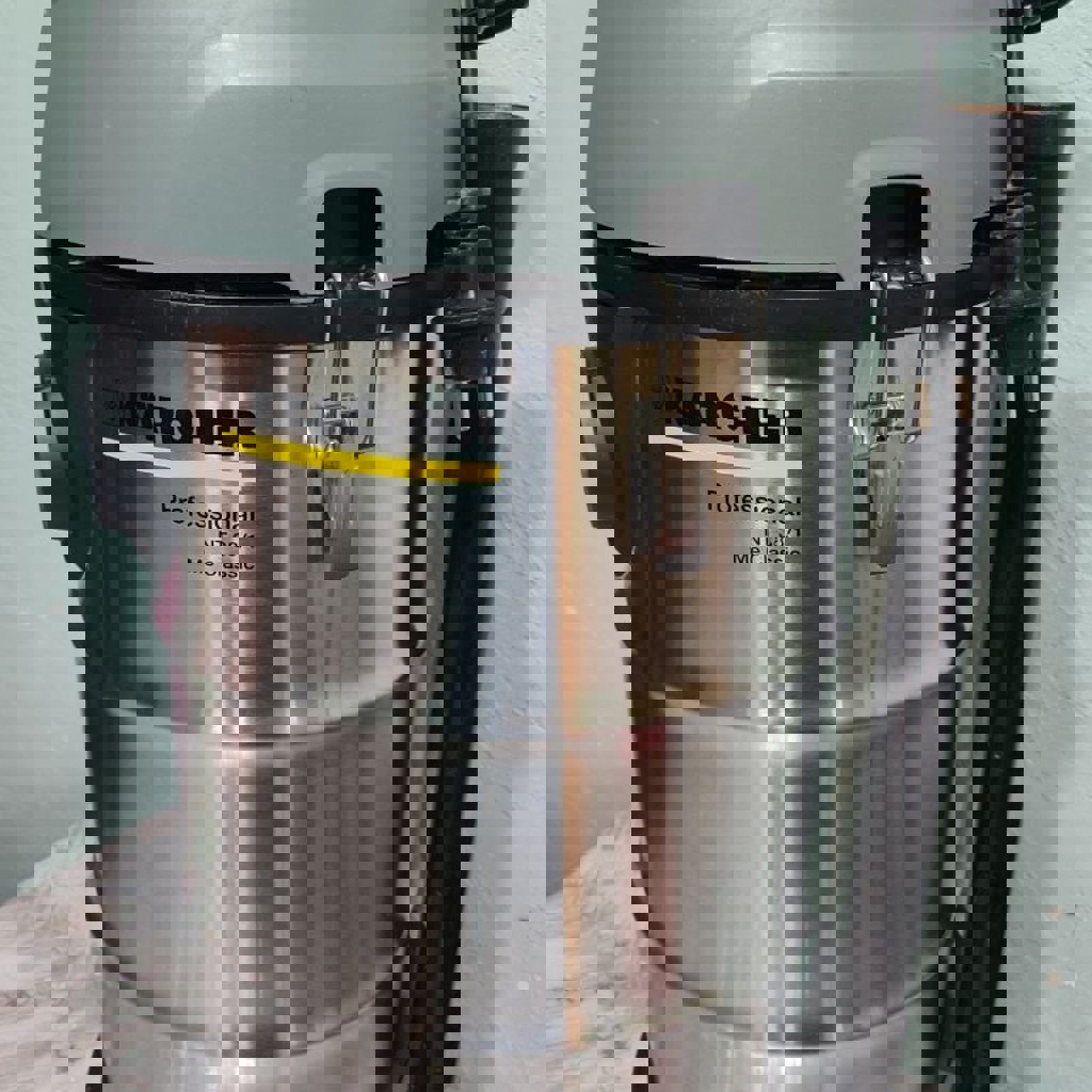 Пылесос Karcher NT 38/1 Me Classic