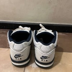 Кроссовки NIKE - фото 2