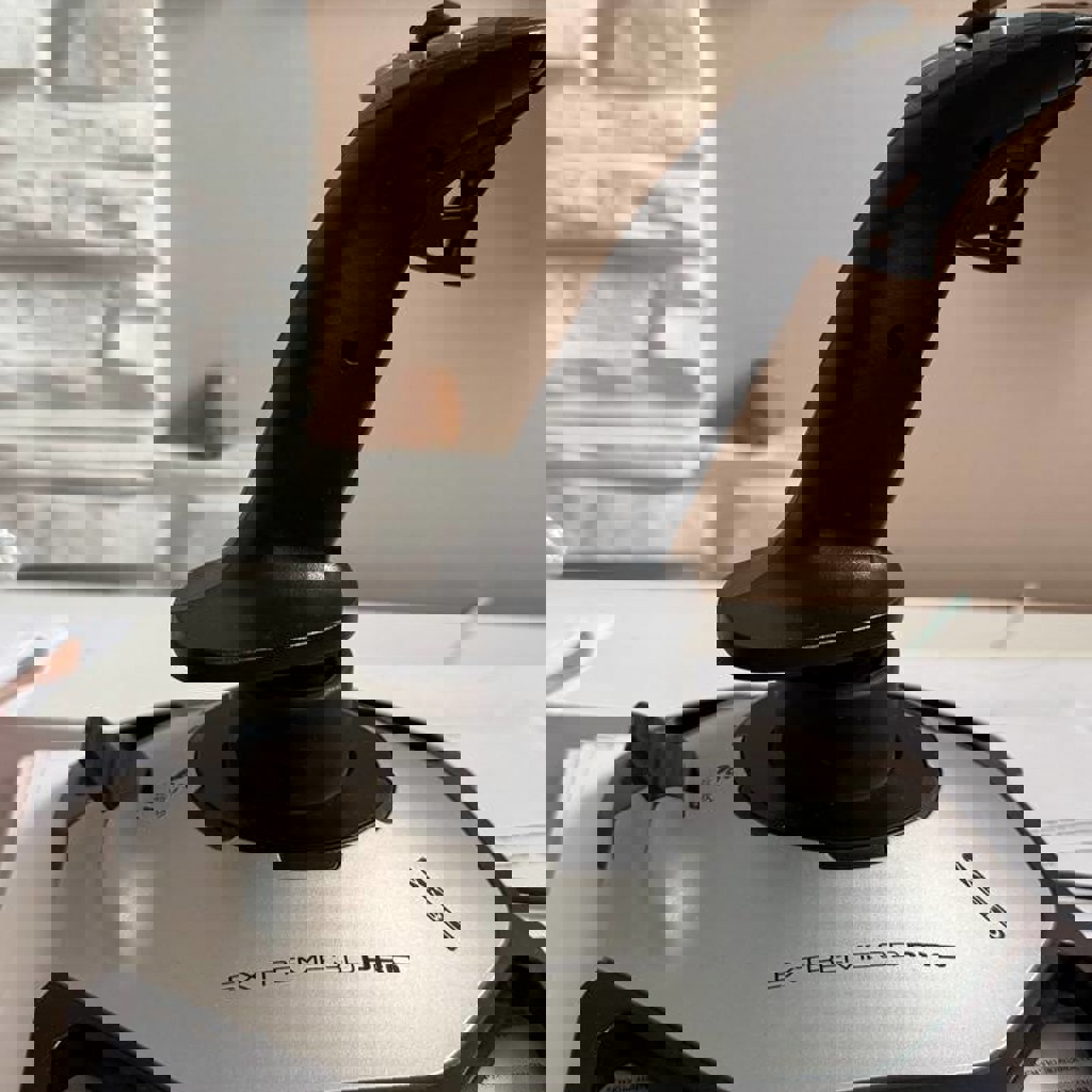 Джойстик Logitech Extreme 3D Pro