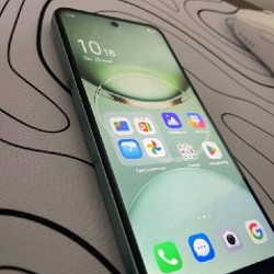 Tecno Spark 30C - фото 3