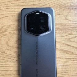 Honor magic 7 RSR Porsche design - фото 7