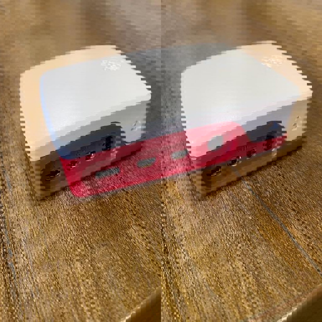 Малинка Pi4 2GB