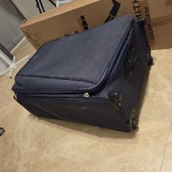 Чемодан - фото 2