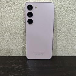 Samsung Galaxy S23 - фото 2