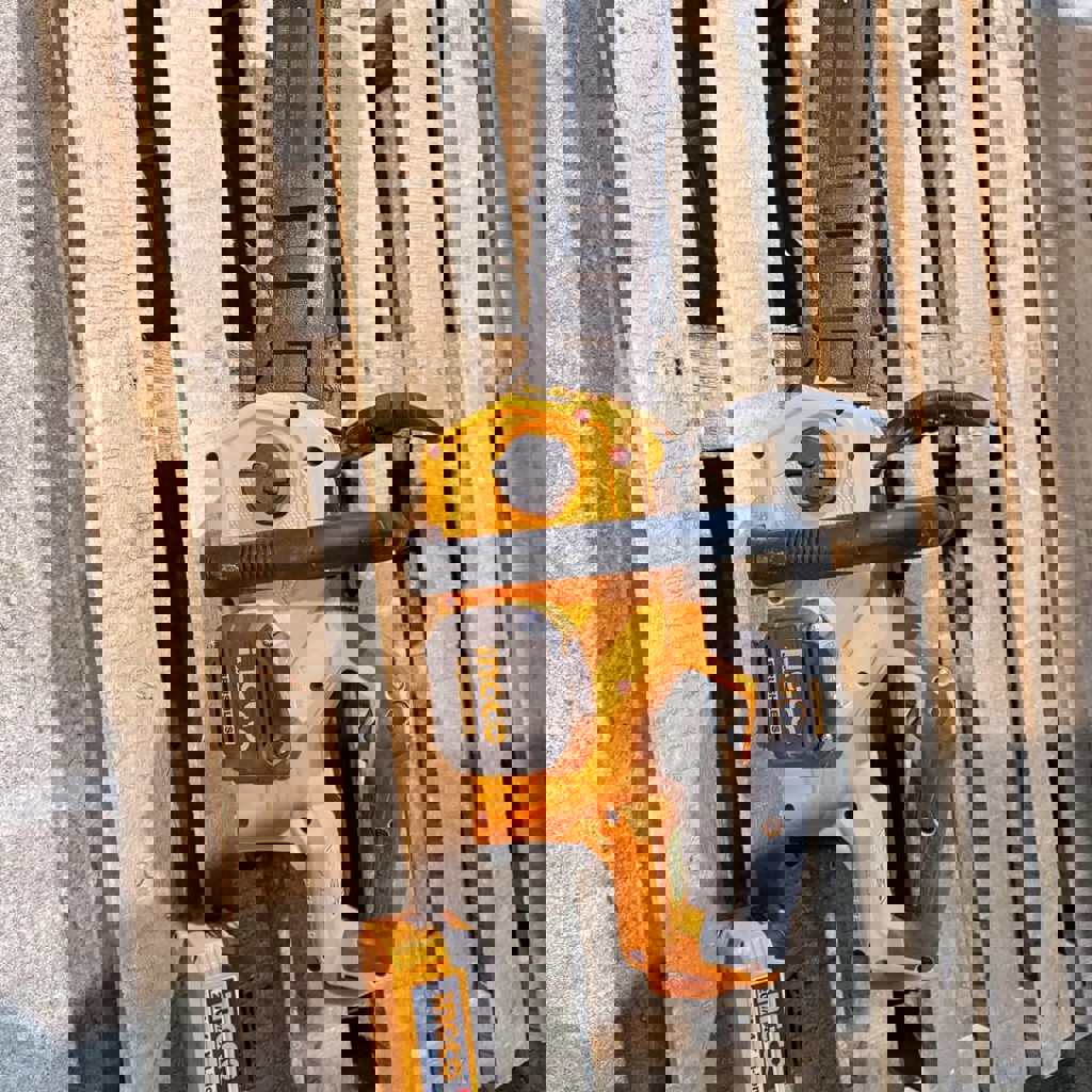 Пила аккумуляторная ineco