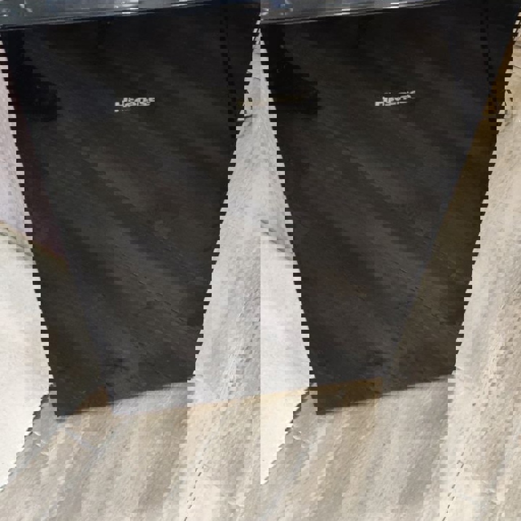 Холодильник Hisense