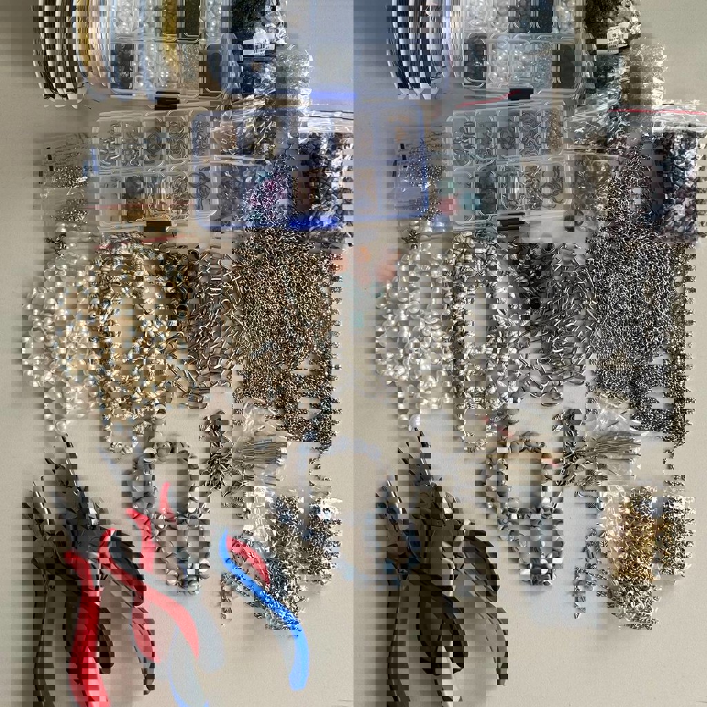 Материалы для создания украшений