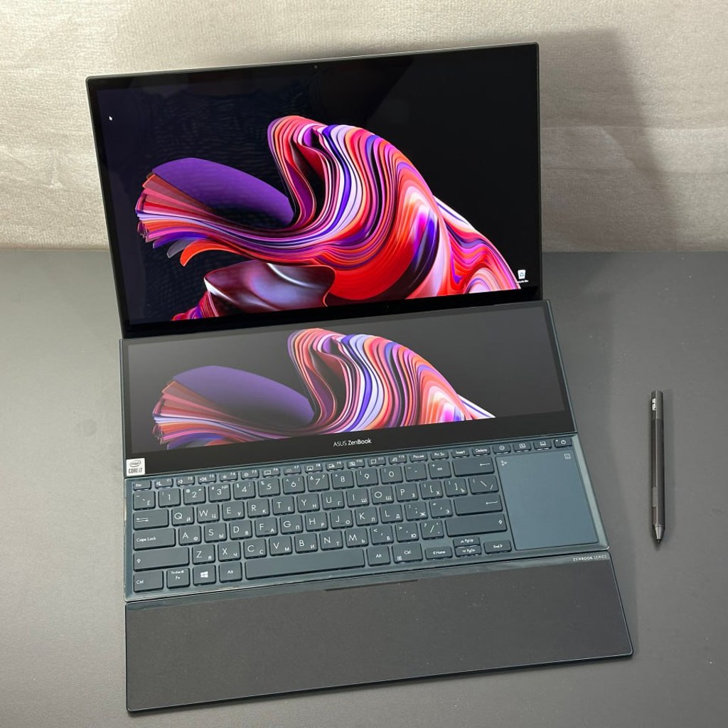 ASUS ZenBook duo UX582