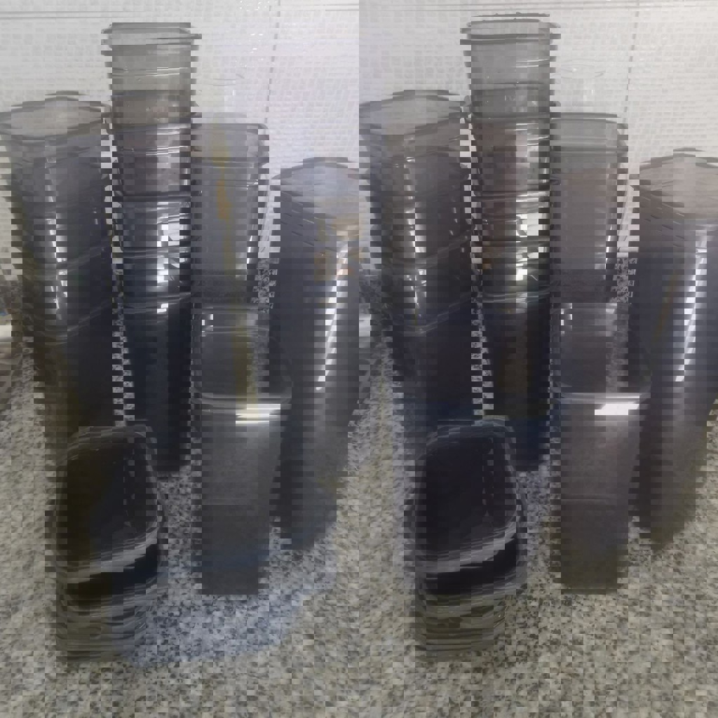 Пластиковые контейнеры