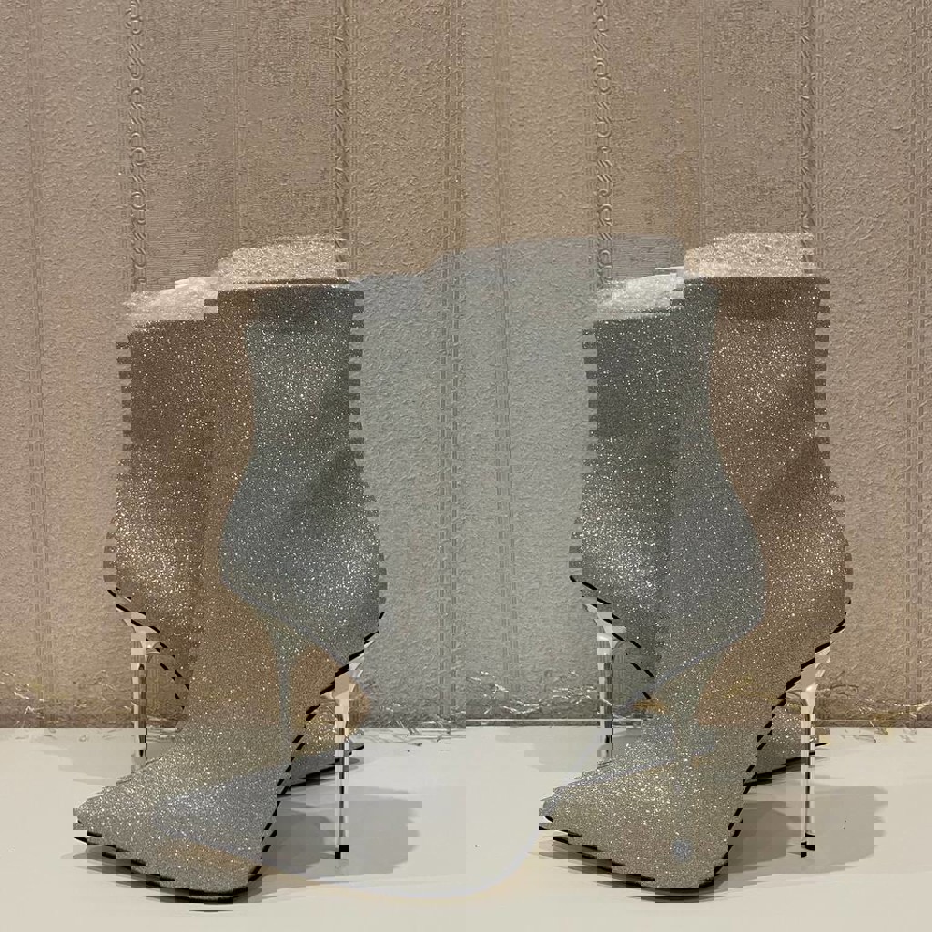 Сапожки с глиттером