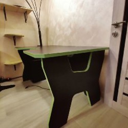 Геймерский стол Generic Comfort - фото 2