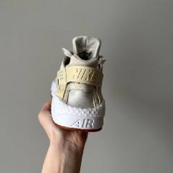 Кроссовки Nike Air Huarache Run Premium - фото 4