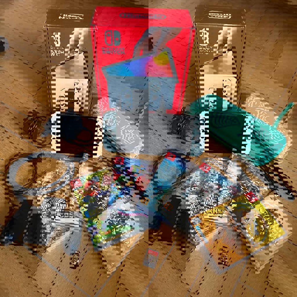 Nintendo Switch OLED