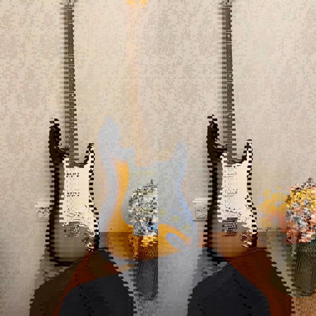 Электрогитара