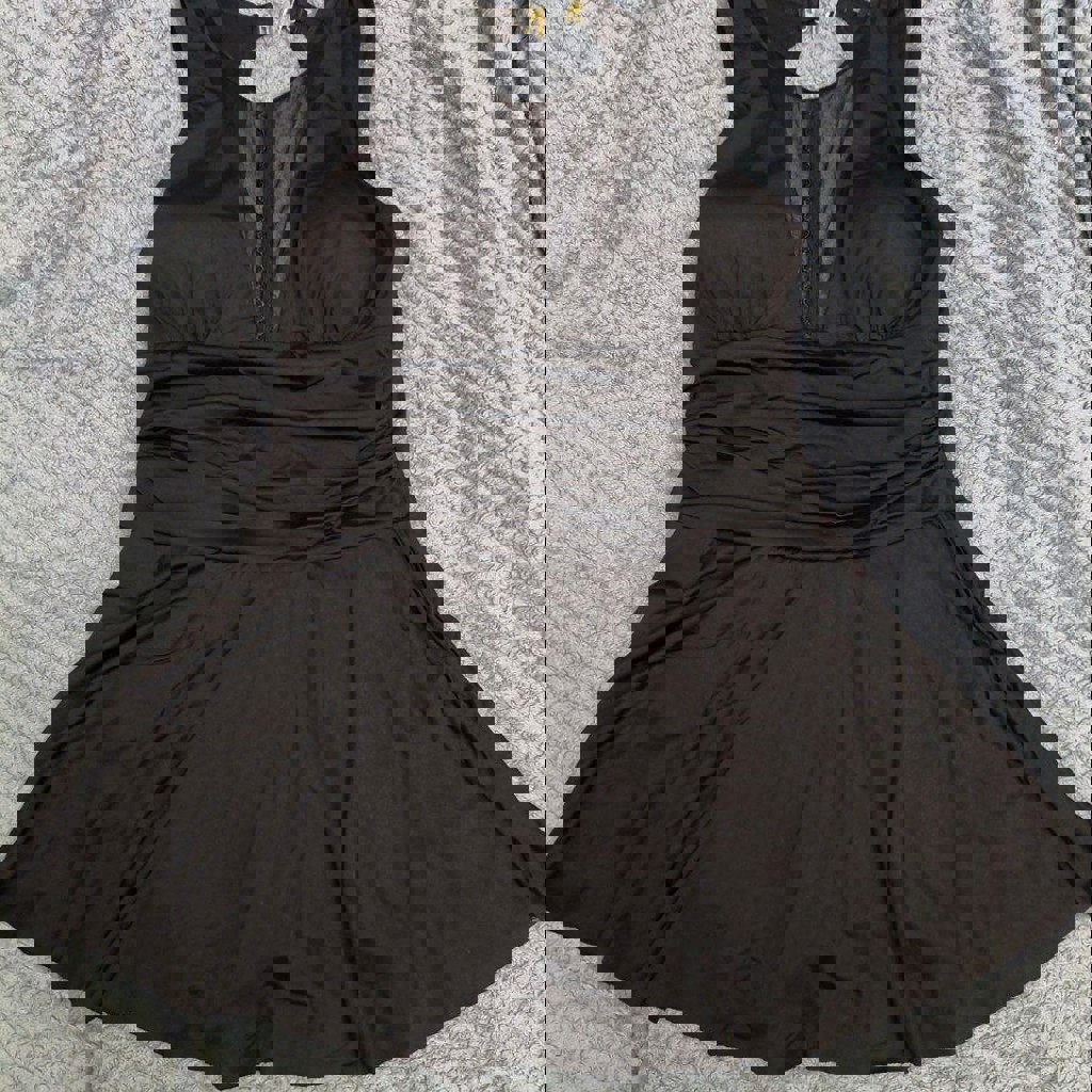 Женский сдельный купальник