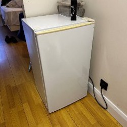 Холодильник с морозильной камерой - фото 4