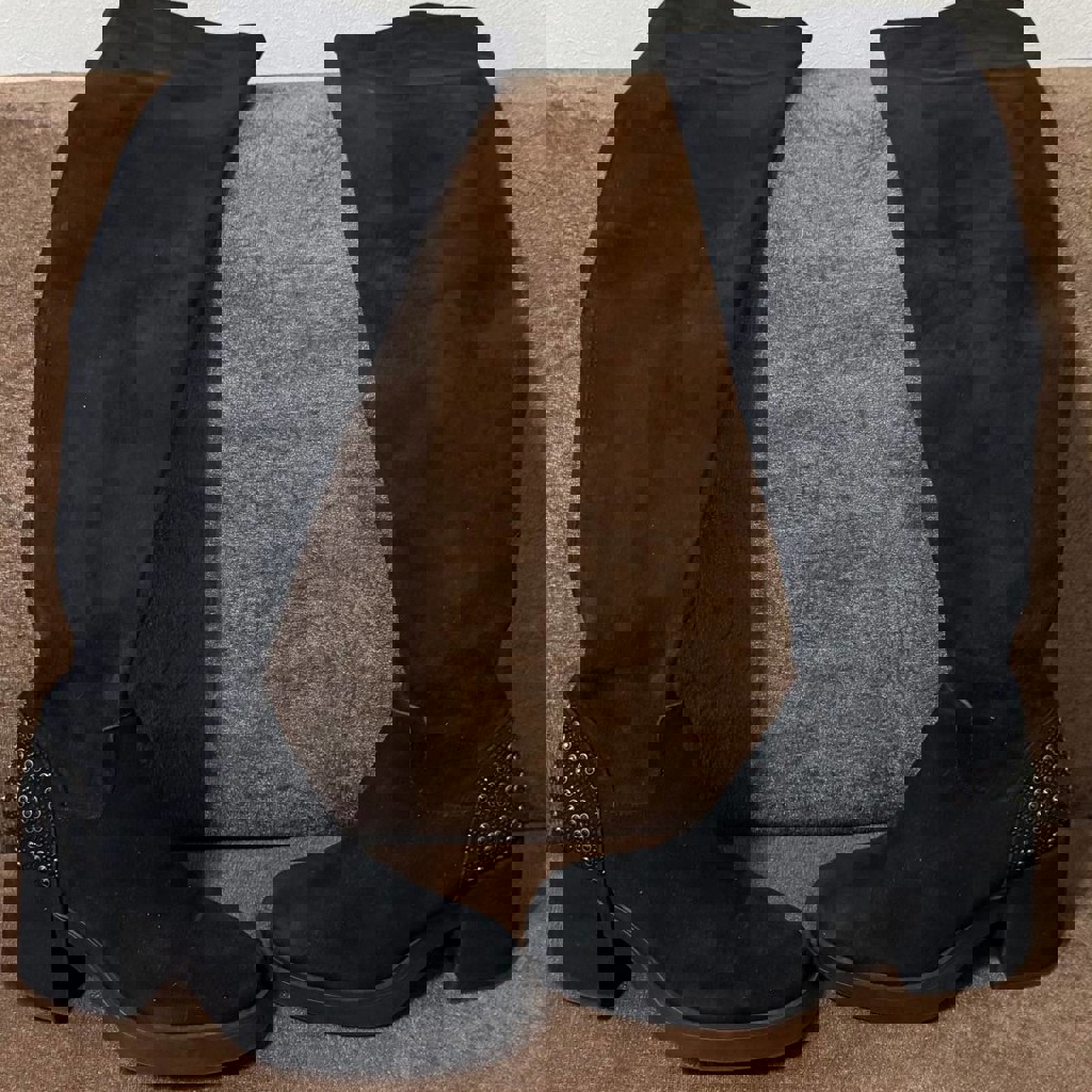 Замшевые сапоги